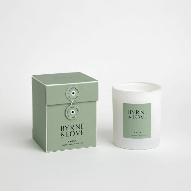 Baile - Green leaf & White Lily (Large)