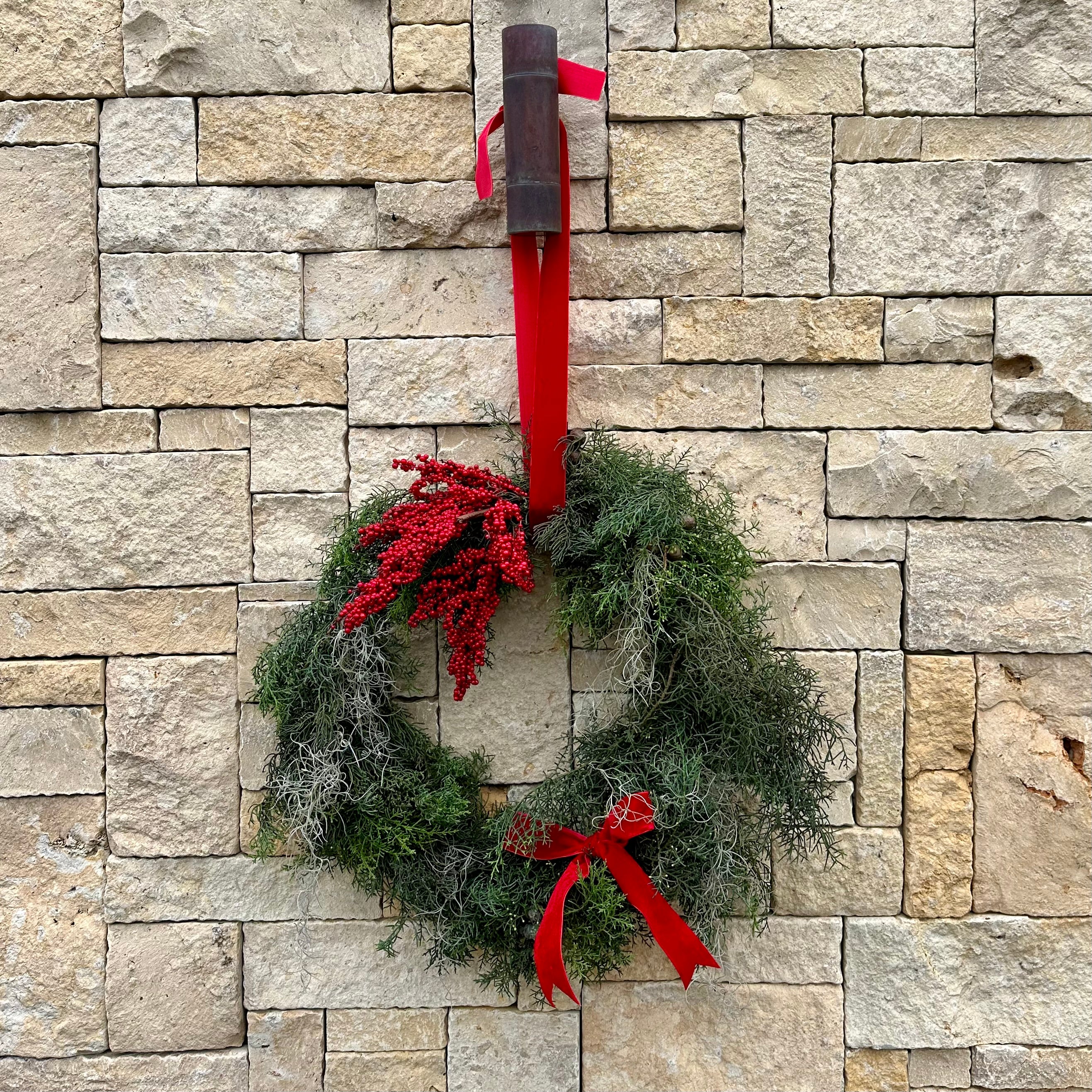 Fresh Christmas Wreath - Red