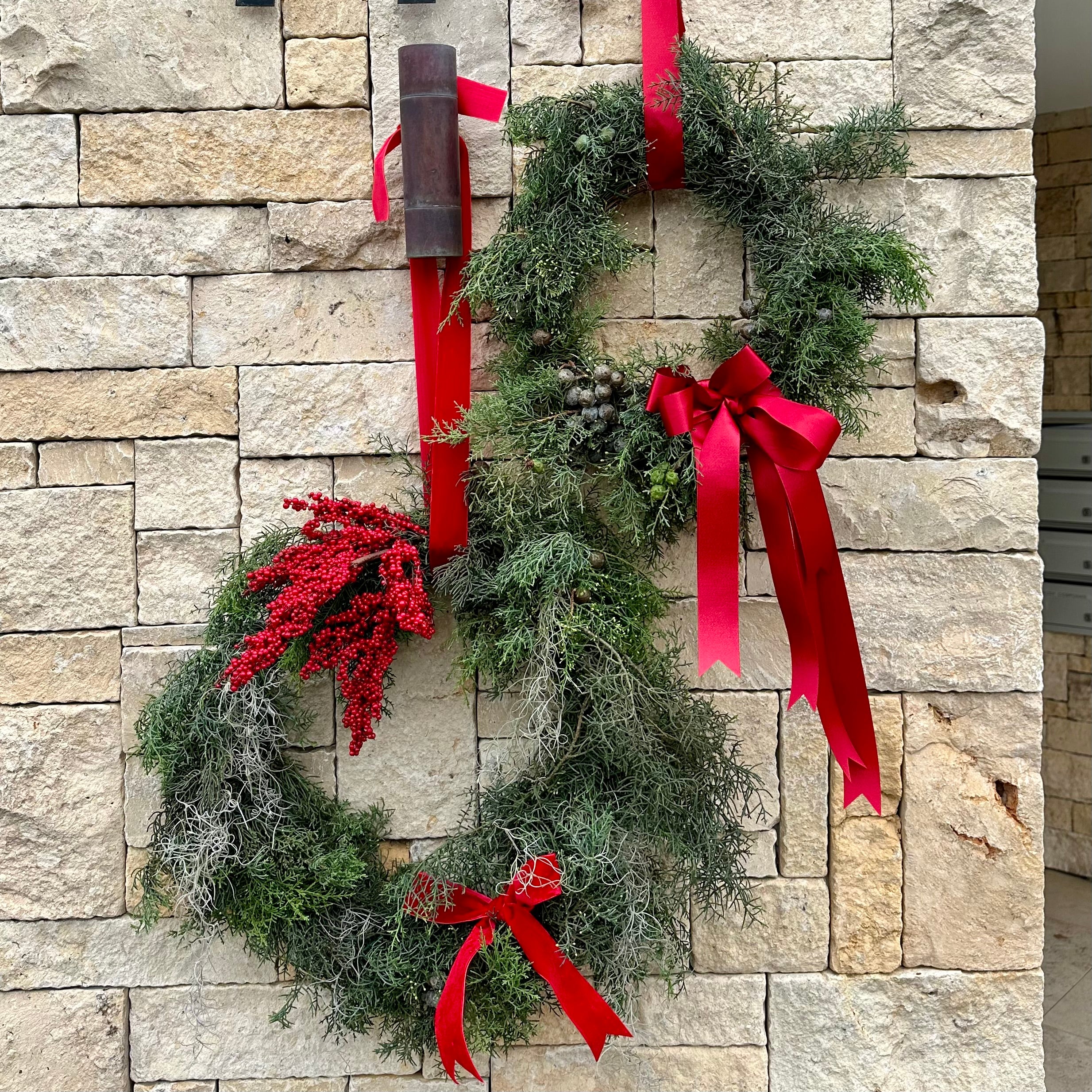Fresh Christmas Wreath - Red